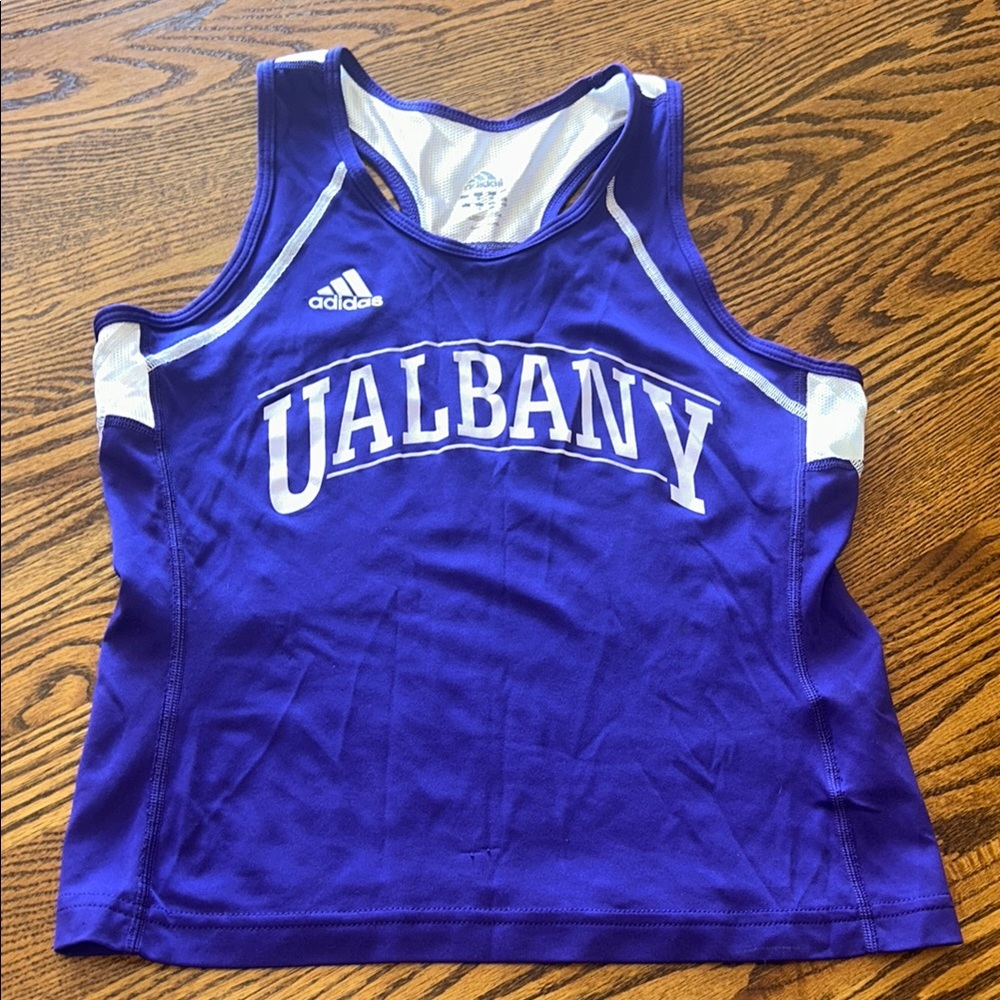 NWOT Adidas Purple UAlbany running singlet / Tank Top ClimaCool size M